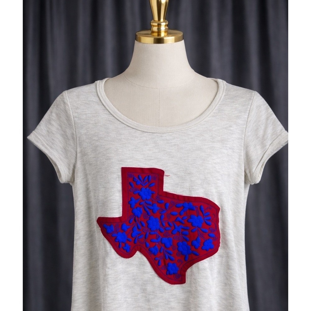 BOHO JANE Texas‎ Knit Top 3D Textured Embroidered  Flowy Hem Trapeze Size Small